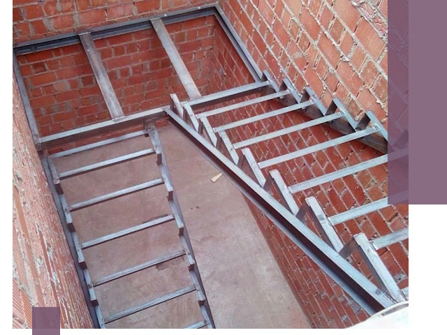 Монтаж металлических лестниц под ключ в Петергофе быстро и качественно