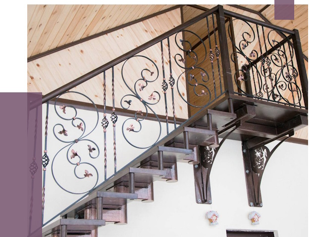 Кованые лестницы в Петергофе от 81596 руб. под ключ