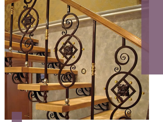 Изготовление кованых лестниц под ключ в Петергофе