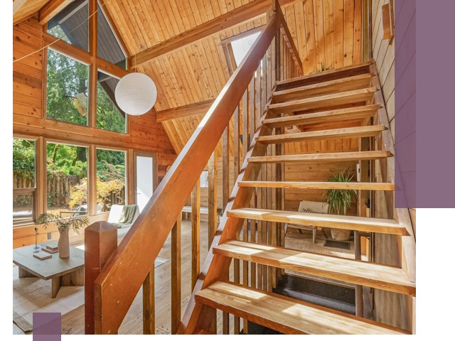 Лестницы для дачи под ключ в Петергофе — изготовление и монтаж