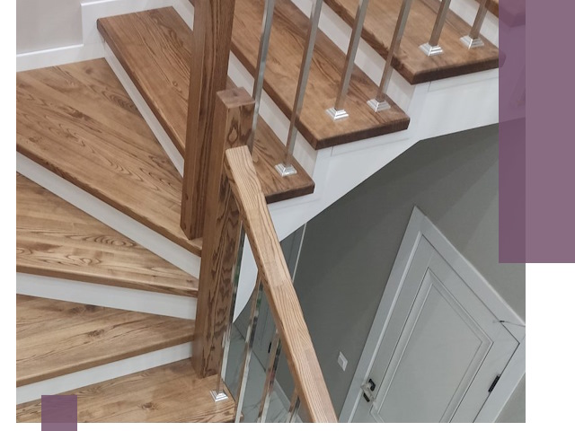 Обшивка металлических лестниц под ключ в Петергофе