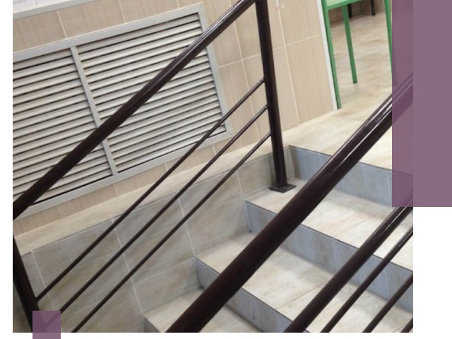 Изготовление перил из металла под ключ в Петергофе