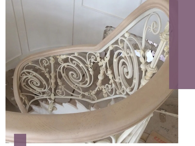 Реставрация перил в Петергофе — профессионально и надёжно