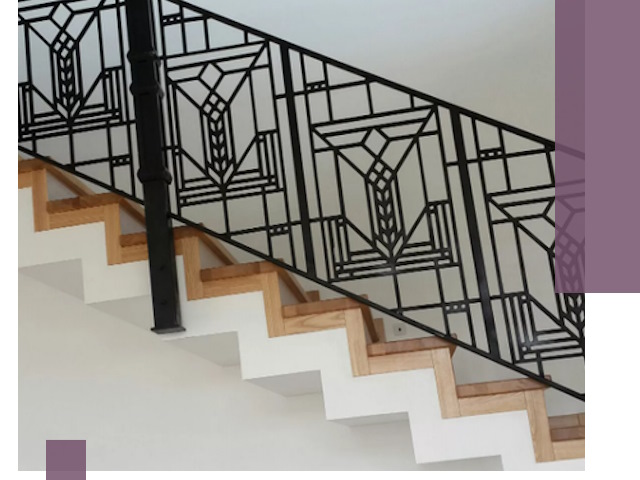 Металлические перила на заказ в Петергофе — монтаж и гарантия