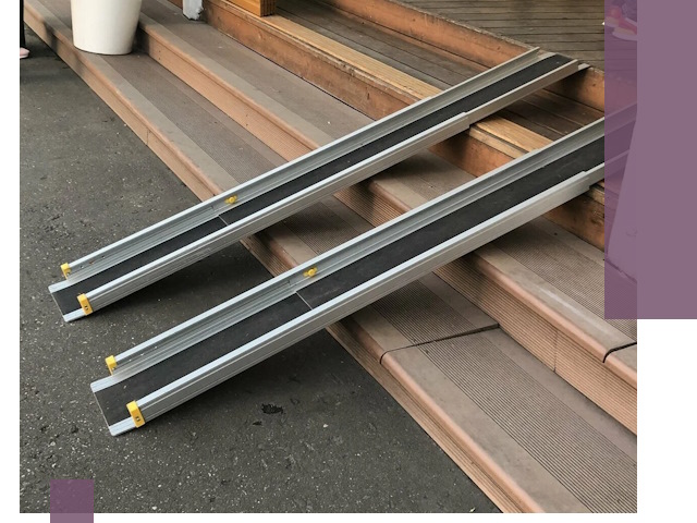 Телескопические пандусы под ключ в Петергофе — изготовление и монтаж