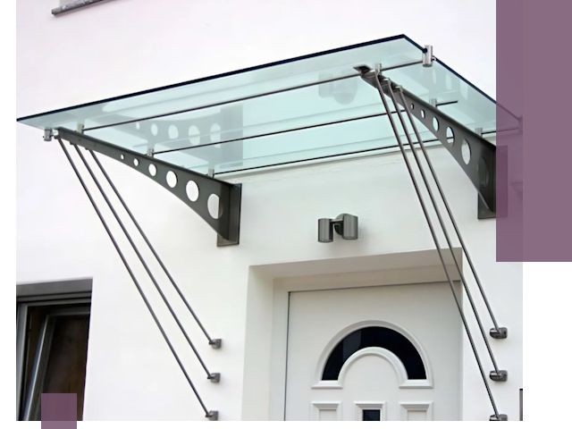 Козырьки над входом под ключ в Петергофе — изготовление и монтаж