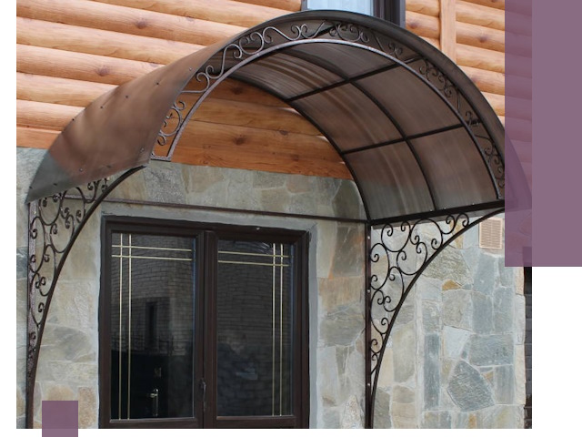 Арочные козырьки под ключ в Петергофе: изготовление и монтаж