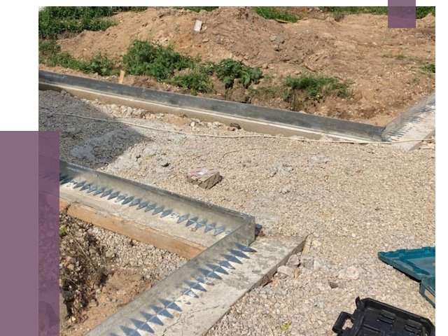 Металлические бордюры для дорожек в Петергофе от 5021 руб.