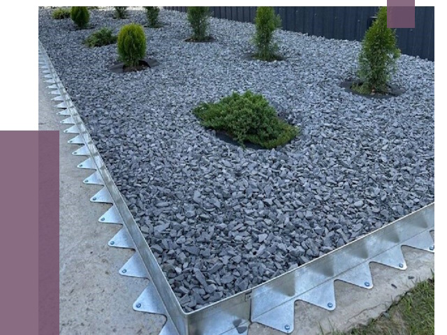 Металлические бордюры для клумб в Петергофе от 4446 руб.