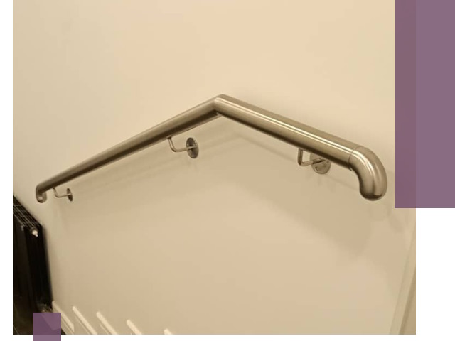 Изготовление пристенных поручней в Петергофе под ключ за сроки