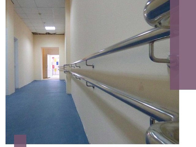 Поручни для инвалидов в Петергофе: изготовление и монтаж